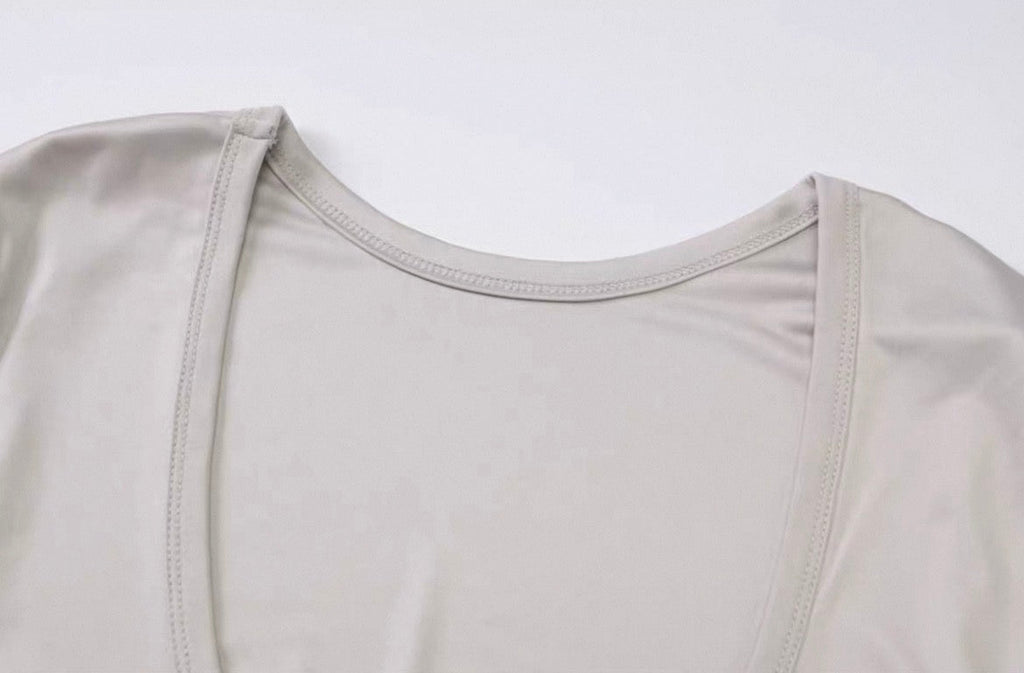 Longsleeve mit Rückenausschnitt